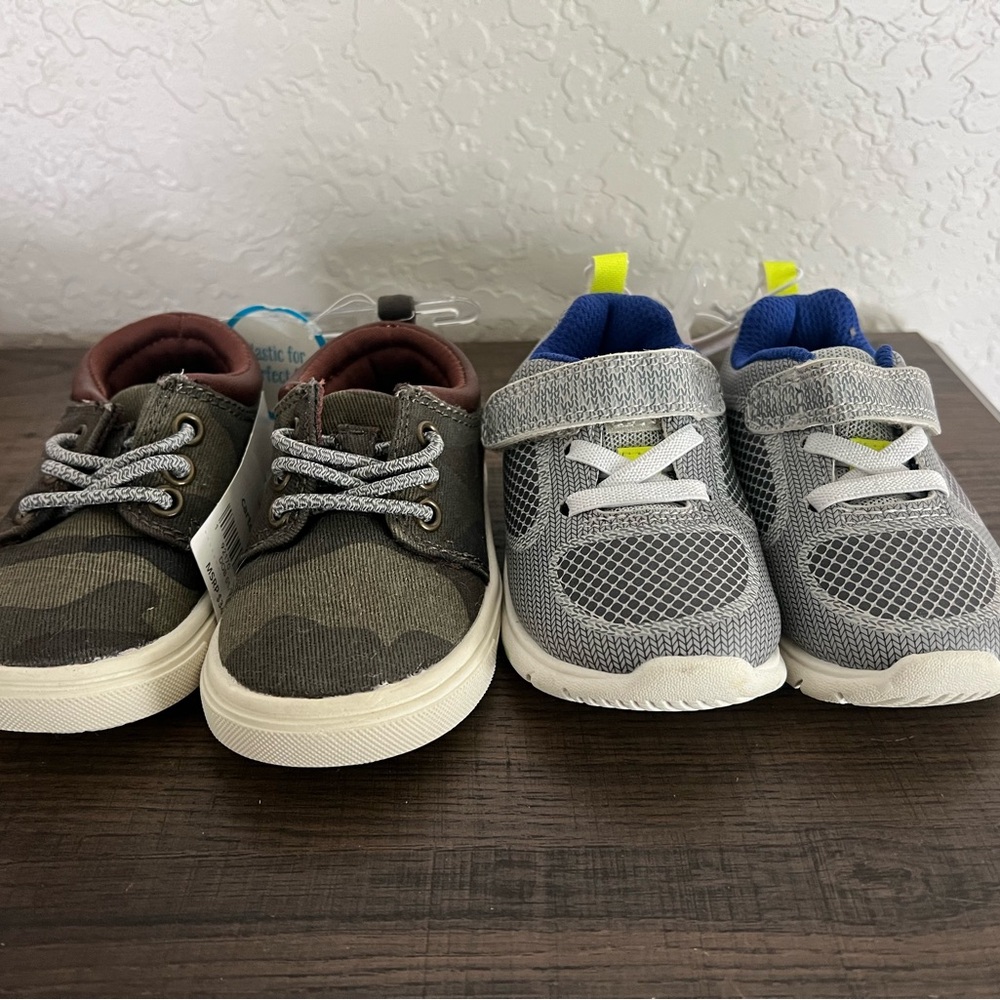 TWO (2) Baby Toddler Shoes - Camo Grey - Size 4 - Carters Brand New - Picture 2 of 10